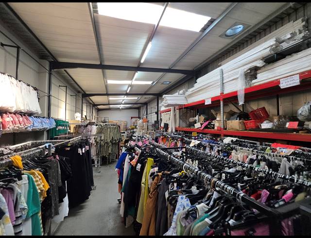 3,360M² WAREHOUSE FOR SALE IN OPHIRTON